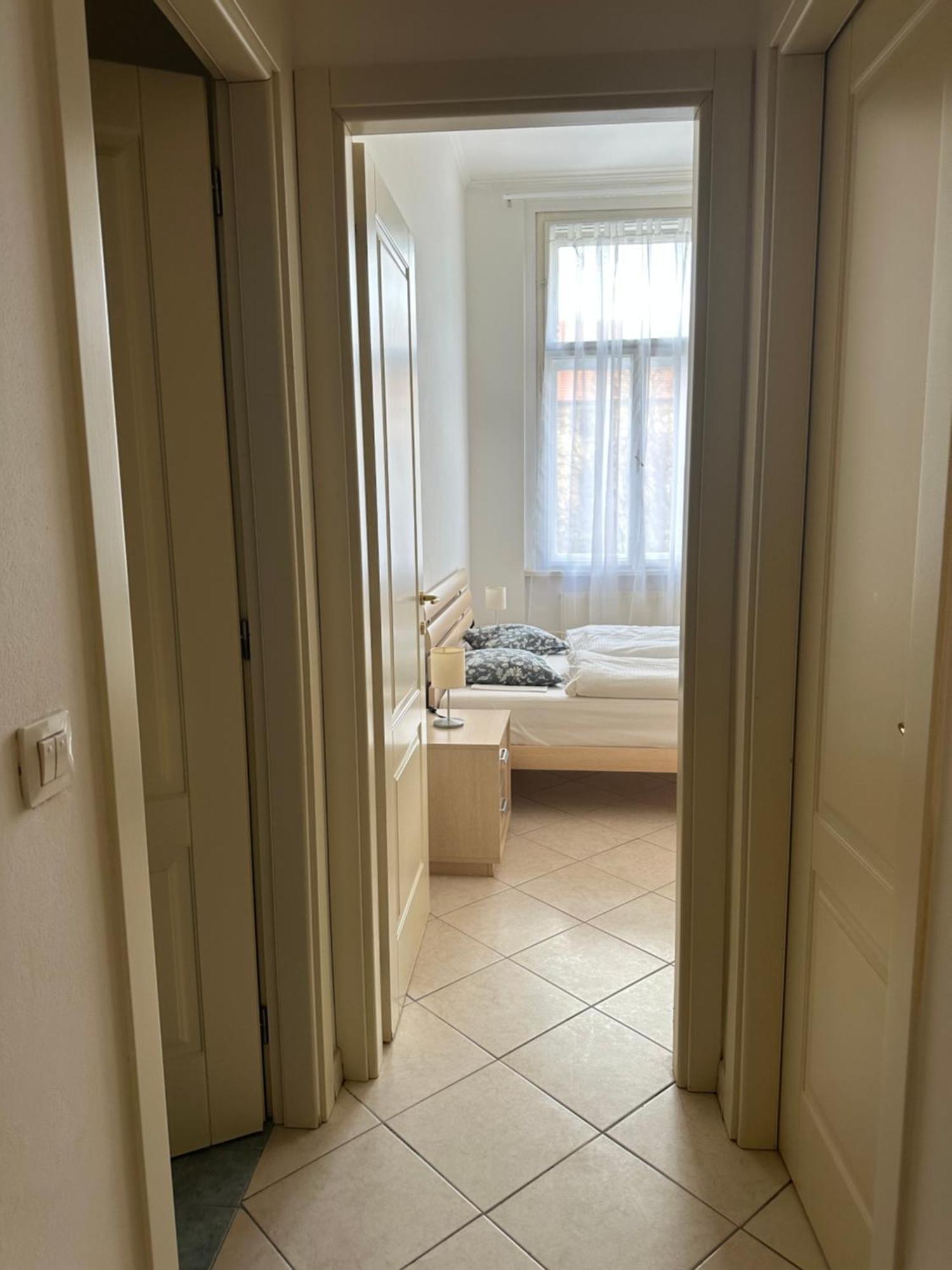 Tyrsova Centre Apartment *